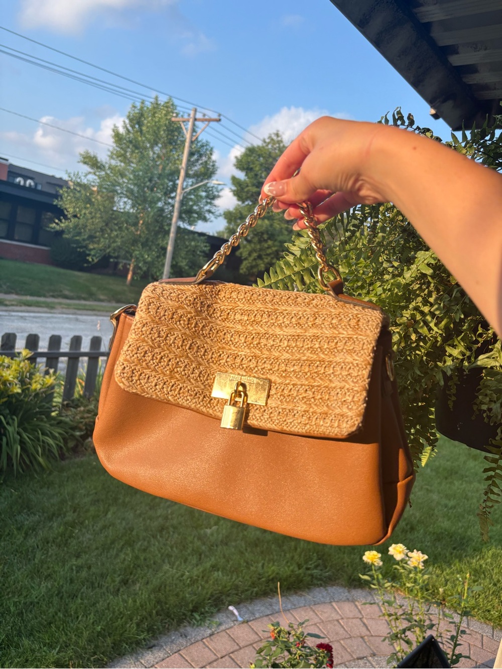 Steve Madden Tan Straw-Trim Shoulder Bag with Gold Chain Handle
